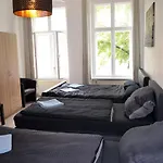 Apartment Fuer Familien, Freunde Oder Groessere Gruppen Bis Zu 8 Personen In Der Naehe Des Berliner Hauptbahnhofs